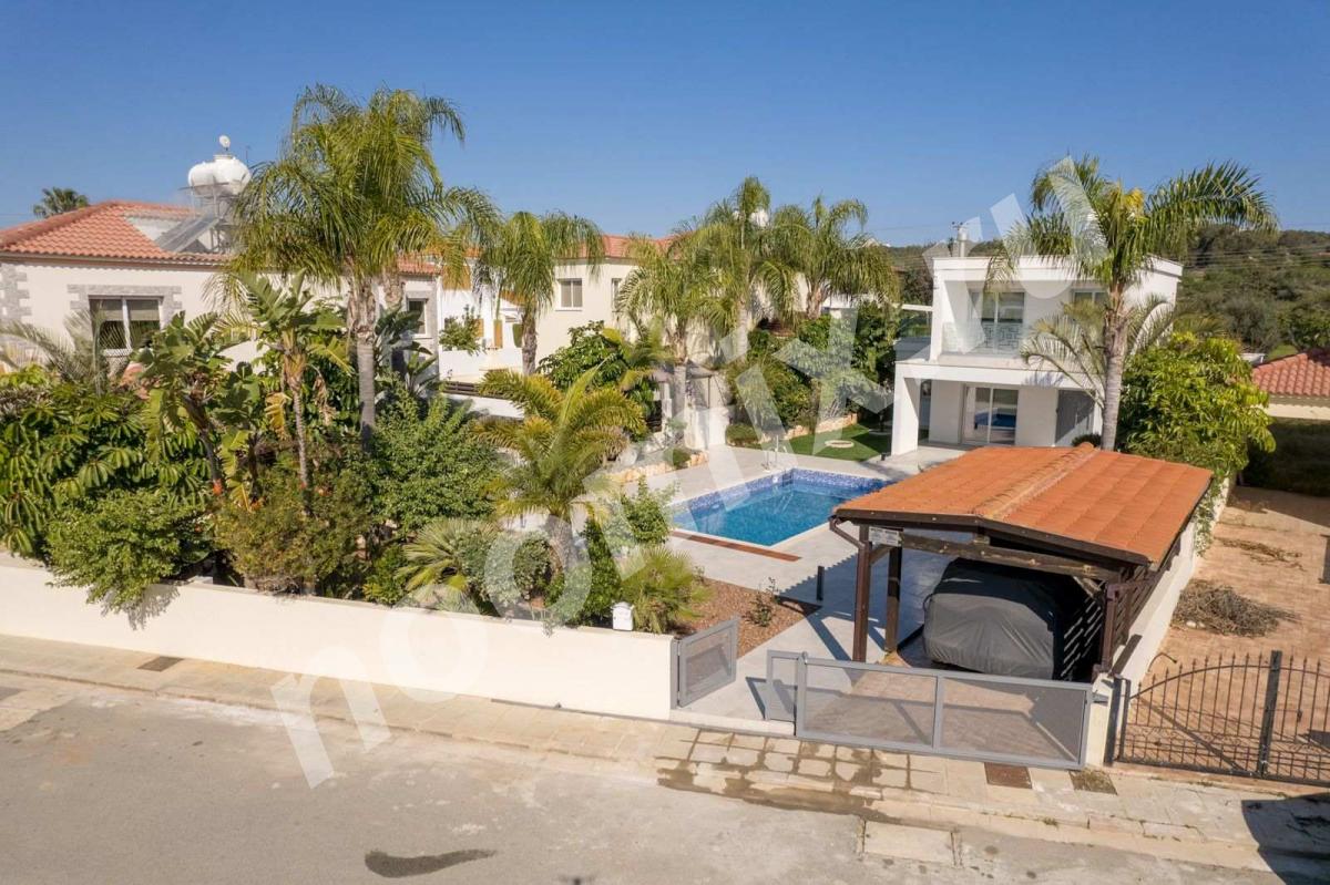 Продам дом в 2 этажа Кипр, г. Айя-Напа Ayia Napa , 700 000 ...