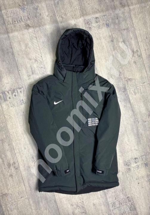 Продается Куртка зимняя Nike