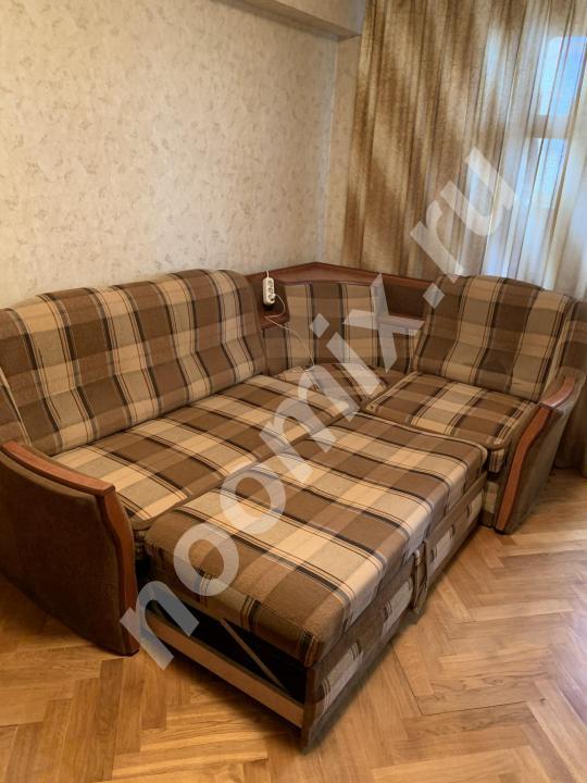 Продаю диван угловой в хорошем состоянии, механизм рабочий, ...,  МОСКВА