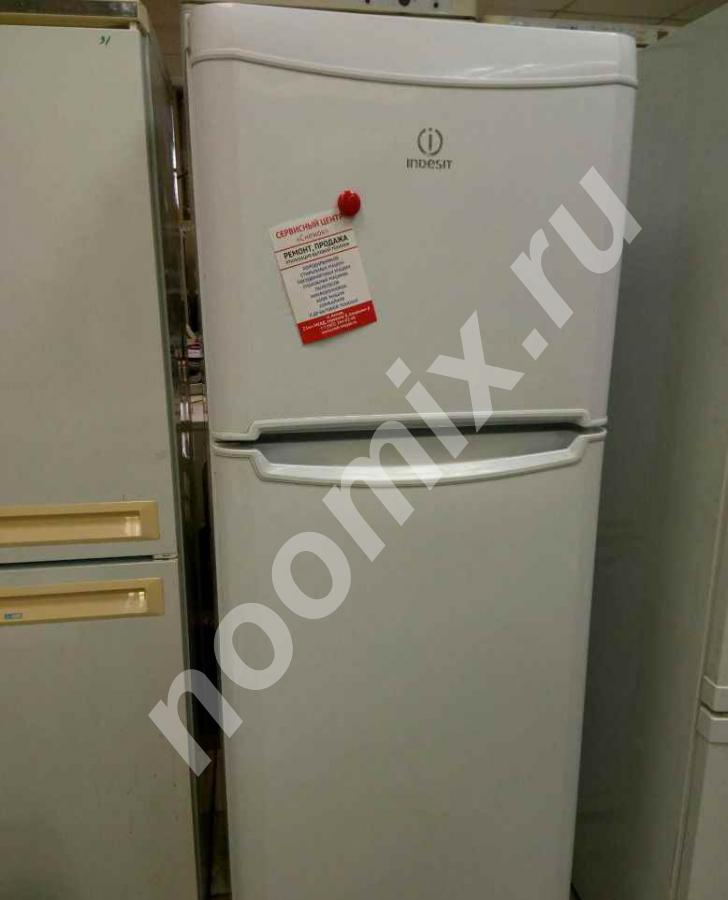 Продам холодильник с морозильником Indesit T 175 GA, двухкамерный,  МОСКВА