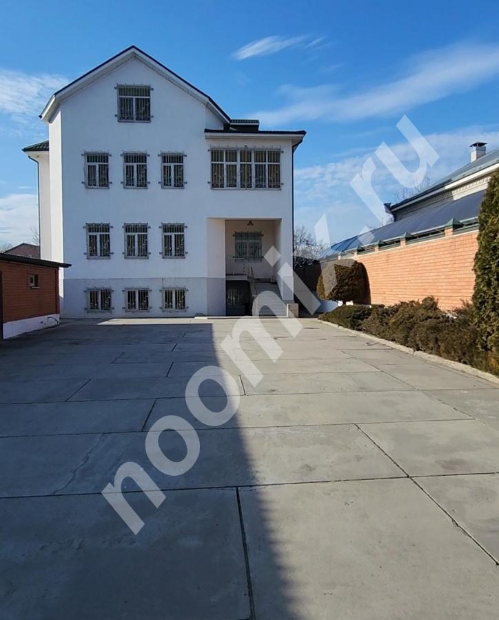Продаю  дом , 974 кв.м , 12 соток, Кирпич, 70000000 руб., Ставропольский край