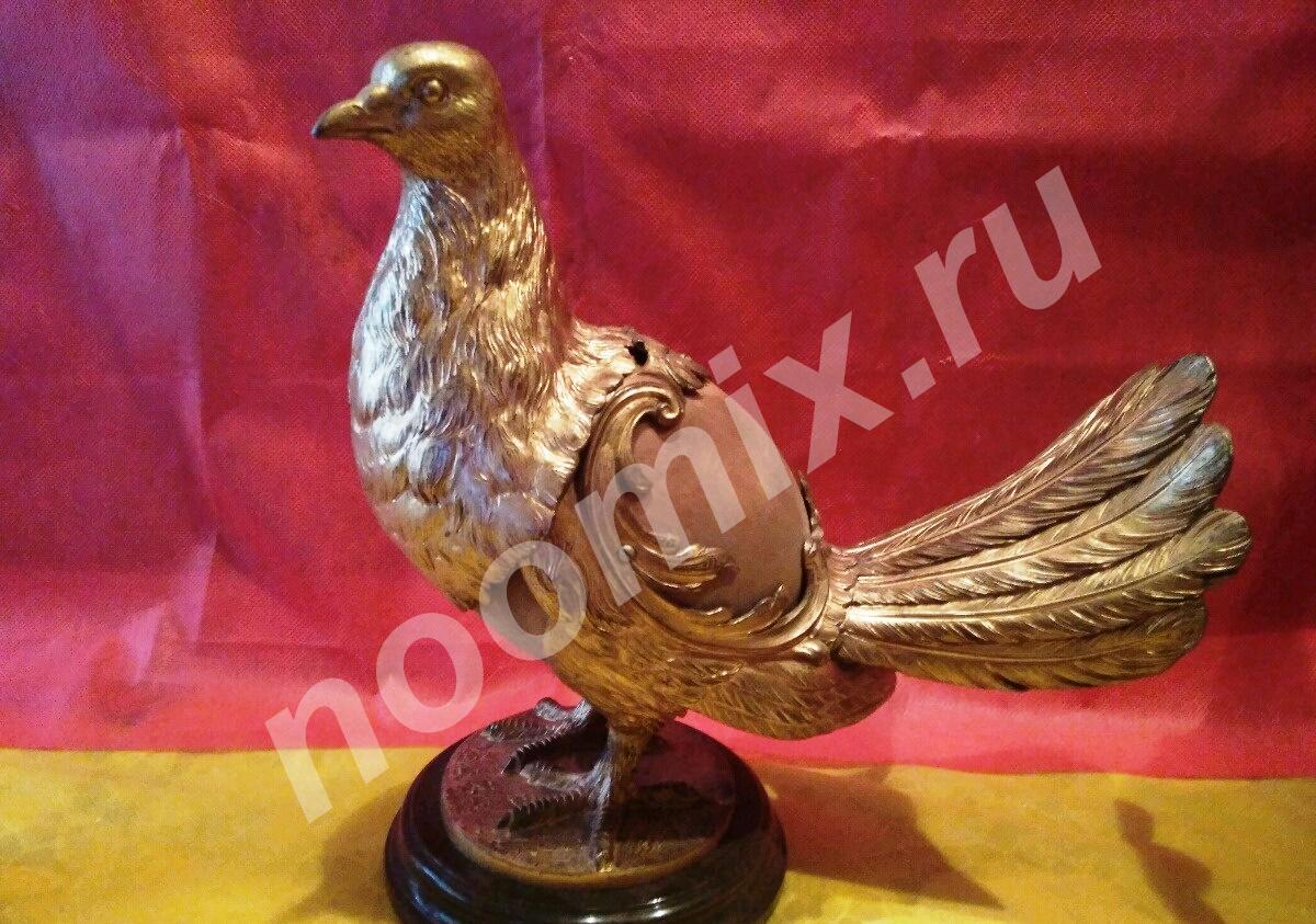 Скульптура птица голубь и скульптура страус, Московская область