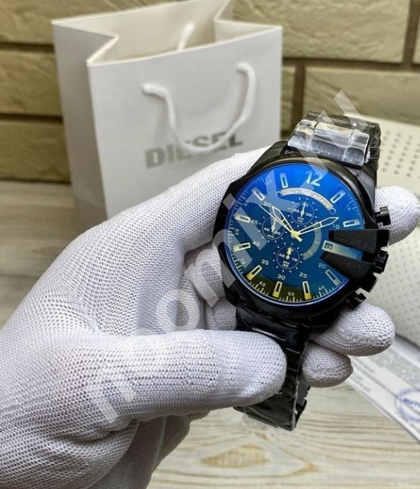 Продам новые кварцевые часы с хронографом Diesel Dz 4401