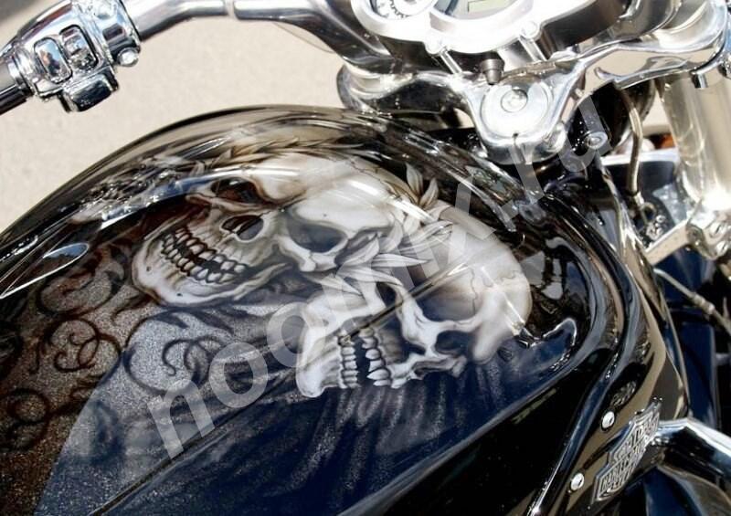 Предлагаю услуги по росписи мотоцикла, шлема и пр.